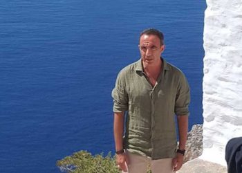 Αμοργός: Ο Νίκος Αλιάγας, τα γυρίσματα στο νησί και… το τσάμικο!