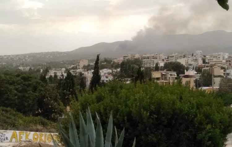 Φωτιά στο Νταού Πεντέλης