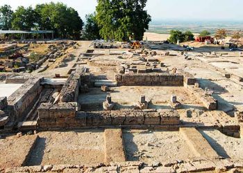 To Ανάκτορο των Αιγών