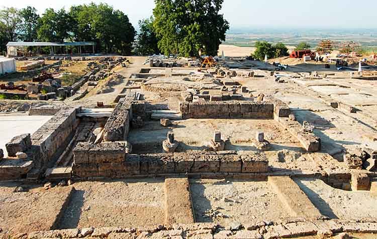 To Ανάκτορο των Αιγών