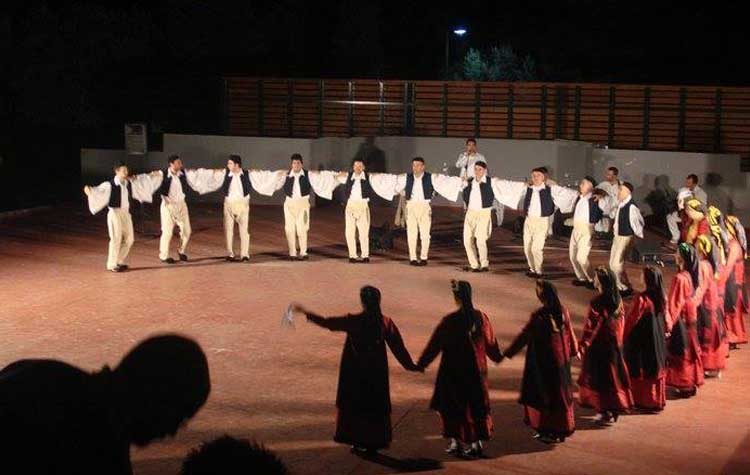 «Χτύπα καρδιά μου στον ρυθμό» από την Ένωση Ηπειρωτών