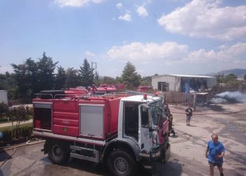 Η Πολιτική Προστασία του Δήμου Κηφισιάς στην φωτιά στο Μενίδι