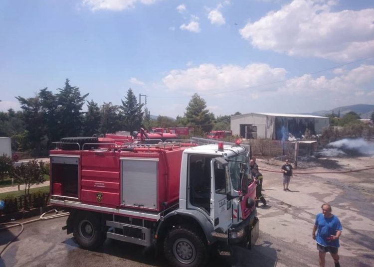 Η Πολιτική Προστασία του Δήμου Κηφισιάς στην φωτιά στο Μενίδι