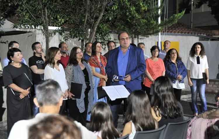 «Μάγεψε» η Χορωδία της ΕΡΤ στο ΚΑΠΗ της Τούφας