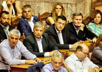 «Η κυβέρνηση αγνόησε την αυτοδιοίκηση και τους πολίτες»