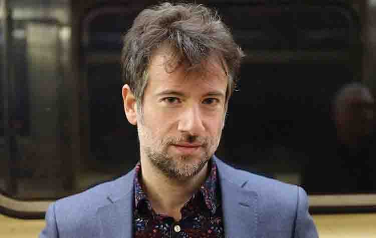 Ο Κωστής Μαραβέγιας στηρίζει τους πυρόπληκτους της Αττικής