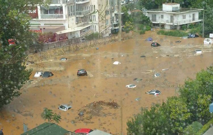 Η καταιγίδα «έπνιξε» το Μαρούσι