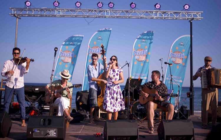 Το απόλυτο καλοκαιρινό, mad secret «Ραντεβού στον Ήλιο» από το Ούζο Πλωμαρίου