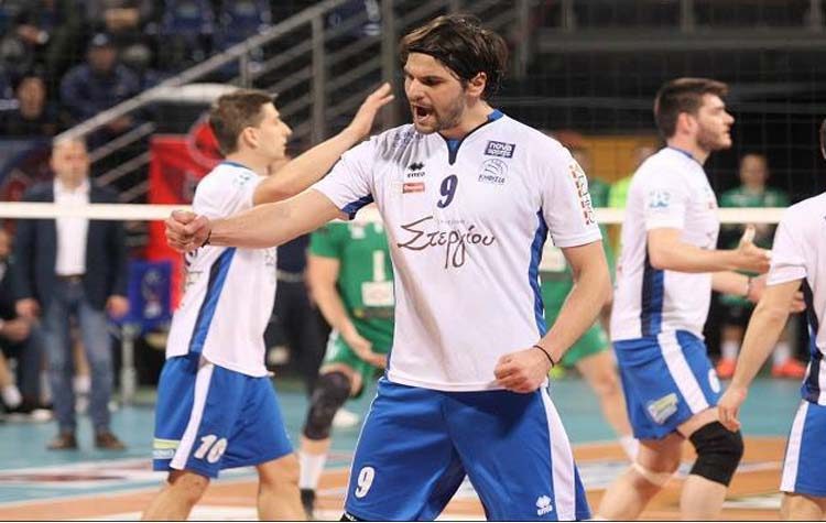 «Μετακόμισε» στην Ελβετία ο Νικόλας Παπαγγελόπουλος