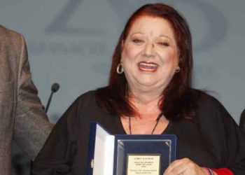 «Έφυγε» από τη ζωή η ηθοποιός Τζέσυ Παπουτσή