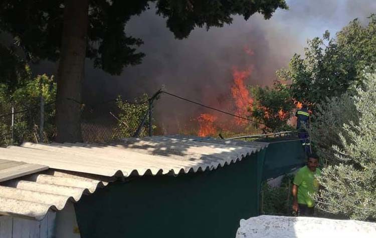 O ΣΠΑΠ συμμετείχε στην προσπάθεια κατάσβεσης πυρκαγιάς στο Γέρακα