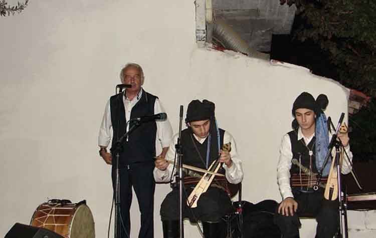 Ο Δήμαρχος έδωσε το «παρών» στον ετήσιο χορό της Ένωσης Ποντίων Μελισσίων