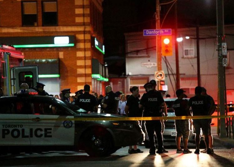 Τορόντο: Ένοπλος άνοιξε πυρ σε ελληνική συνοικία