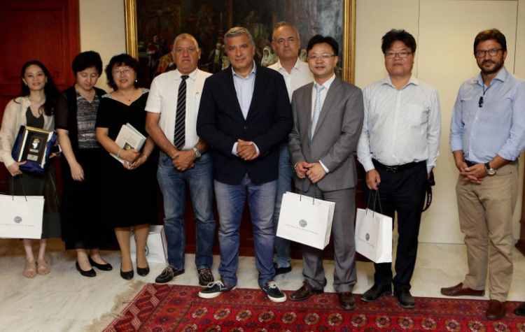 Συνάντηση του Γ. Πατούλη με κυβερνητικά στελέχη της Κίνας για τον Ιατρικό Τουρισμό