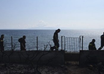 93 τα θύματα της πύρινης τραγωδίας – Προσβάσιμη η λίστα με τα ονόματα