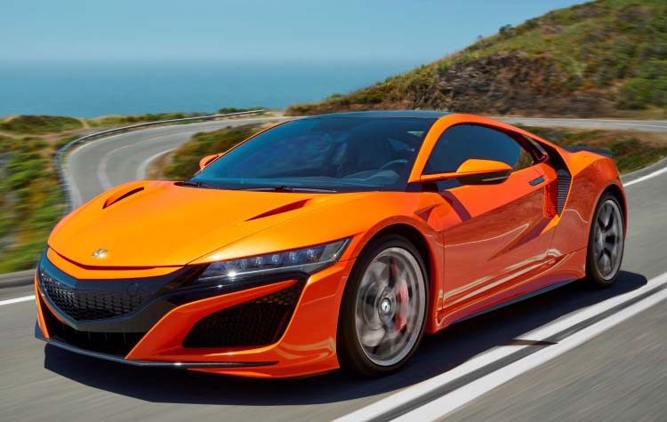 Η Honda αναβαθμίζει το επαναστατικό υβριδικό supercar NSX