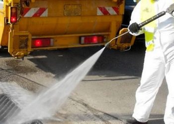 Ψεκασμοί για την αντιμετώπιση των κουνουπιών από τον Δήμο