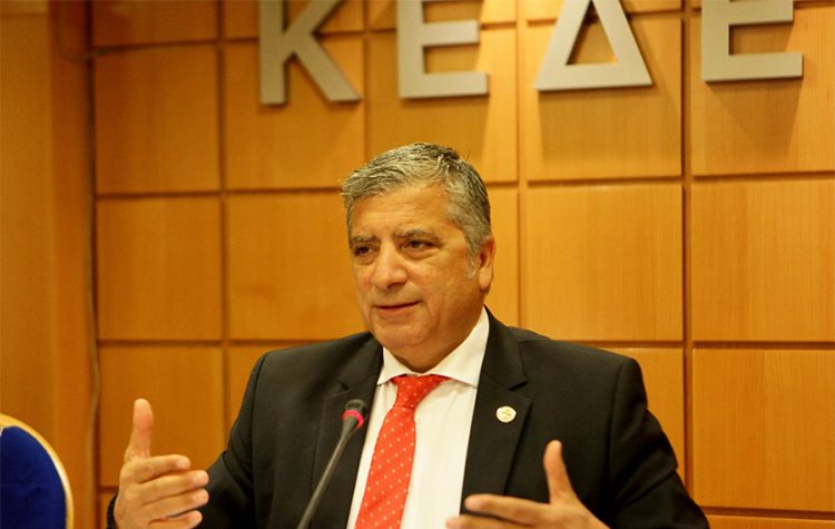 Γ. Πατούλης: Το πρόγραμμα των ψεκασμών έπρεπε να έχει ολοκληρωθεί μέχρι τον Απρίλιο