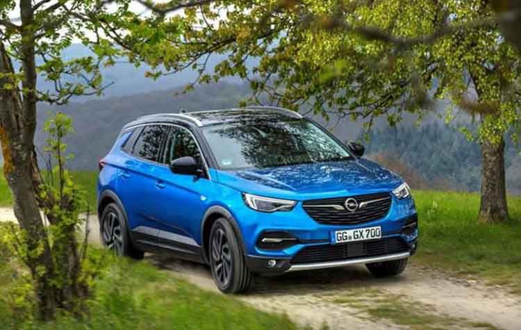 Ισχυρότερος και καθαρότερος κινητήρας για το Opel Grandland X