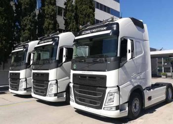 15 φορτηγά Volvo FH στην εταιρεία Cargo Med Sa