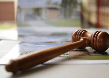 Συγκέντρωση διαμαρτυρίας για να αποτραπεί πλειστηριασμός πρώτης κατοικίας