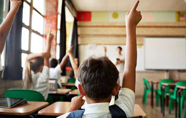 Ποδοπατημένη παιδεία