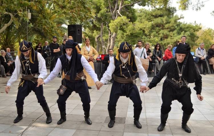 Ξεκίνημα χορών στην Ένωση Ποντίων «Ακρίτας»