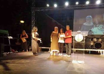 Καπάκια που ξεχειλίζουν… αγάπη