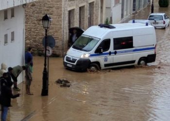 «Ζορμπάς»: Σε κατάσταση έκτακτης ανάγκης πληγείσες περιοχές - Τρεις αγνοούμενοι στην Εύβοια