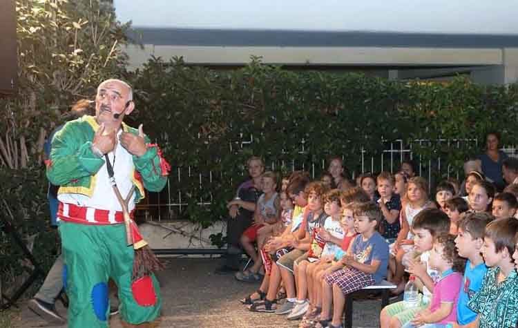 Ο Καραγκιόζης σε νέες περιπέτειες!