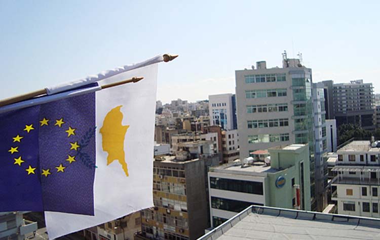 Μνημόνια: Η Κύπρος τα κατάφερε