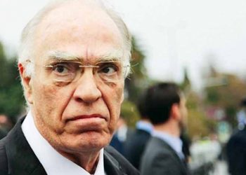 Ένωση Κεντρώων: Στα πρόθυρα διάλυσης