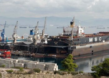 Ξεπουλάνε τα χρυσοφόρα ναυπηγεία Σκαραμαγκά