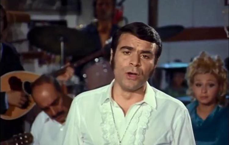 Έφυγε από τη ζωή ο ηθοποιός Γιώργος Παπαζήσης