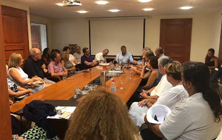 Συνάντηση του Δημάρχου με τους διευθυντές Γυμνασίων και Λυκείων της πόλης