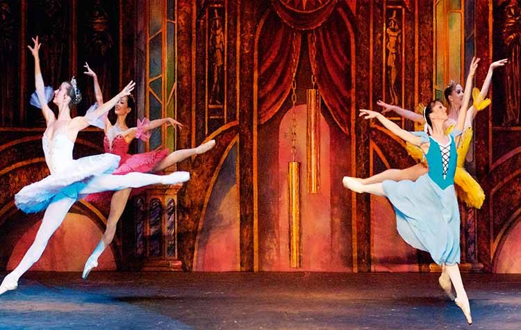 «Σταχτοπούτα» από το «Russian Ballet Theater»