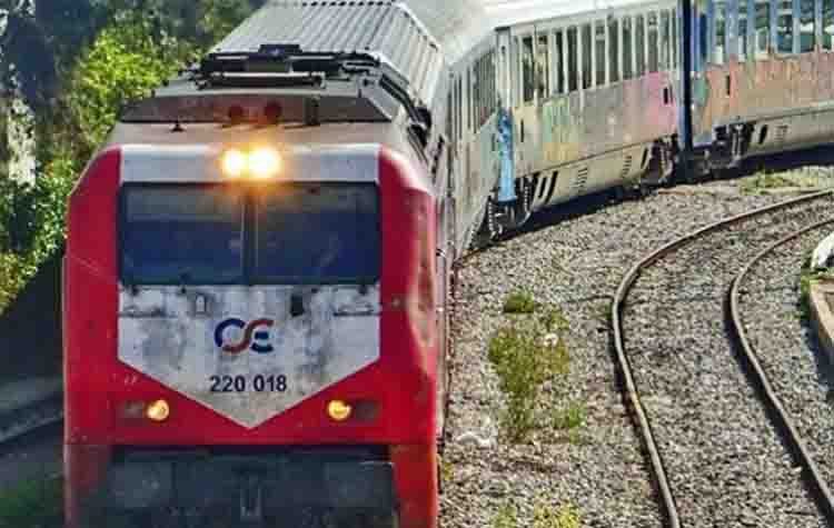 Σύγκρουση Ι.Χ. με τρένο στην Τιθορέα - Μια νεκρή και δύο τραυματίες