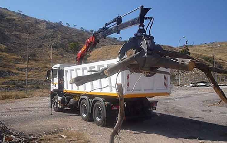 Ενισχύθηκε με υπερσύγχρονο φορτηγό η Διεύθυνση Καθαριότητας του Δήμου