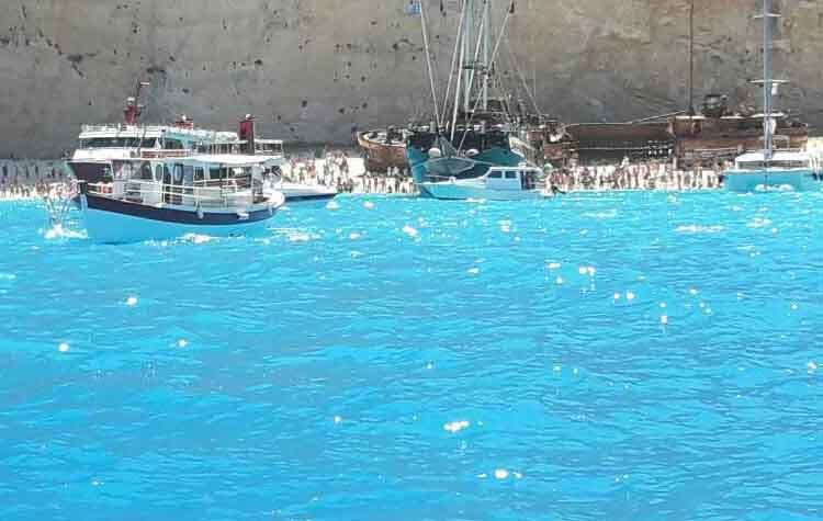 Ζάκυνθος: Κατολίσθηση στην παραλία Ναυάγιο - Επτά οι τραυματίες