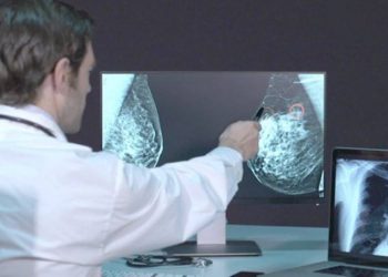 Δωρεάν μαστογραφίες από τον δήμο και συζήτηση για την πρόληψη