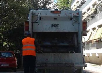 «Σύμμεικτα και ανακυκλώσιμα μαζί στο Μαρούσι;»