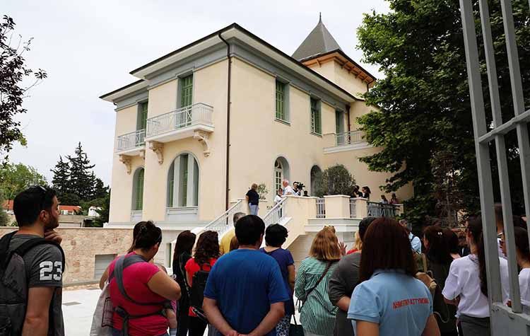 «Ξαναζούν» τα αρχοντικά της Κηφισιάς