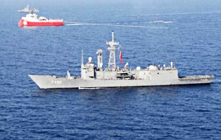 «Μπαρμπαρός»: Απρόσκλητοι… μουσαφίρηδες