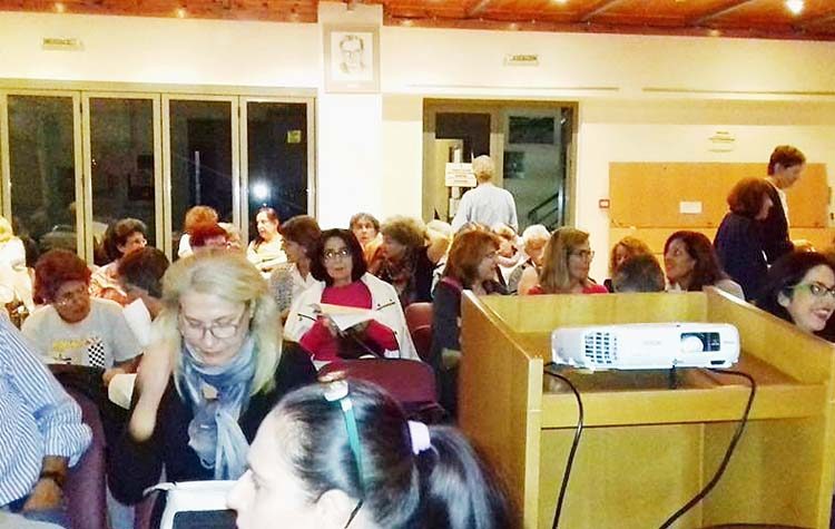 «Κοντόφθαλμη μικροκομματική λογική»