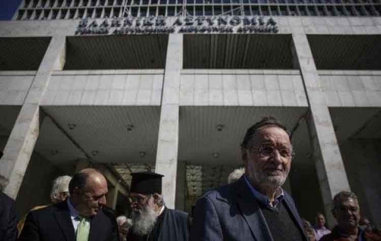 Ομόφωνη καταδίκη των κλήσεων σε απολογία για τους πλειστηριασμούς