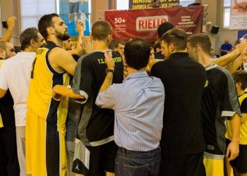 Με το «δεξί» το Μαρούσι