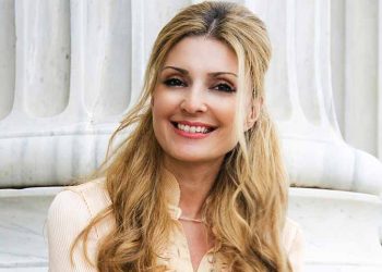 Τραγουδώντας το χθες σαν σήμερα