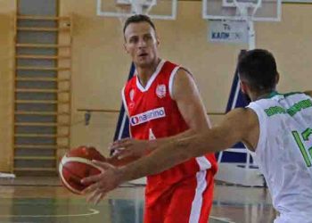 Ήττα στο Χαϊδάρι για το μπάσκετ του Πανερυθραϊκού