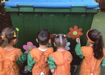 Ζωγράφισαν κάδους τα νήπια του Πόλκα Φροέλεν