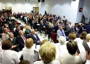 O Δήμαρχος στην Έκθεση Ζωγραφικής του Βασίλη Βαγιάννη